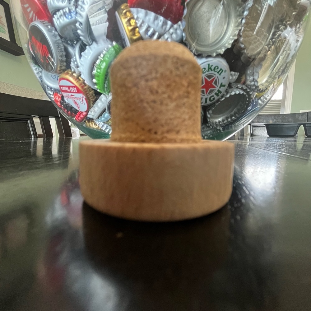 Vintage Pendleton Whiskey Cork Stoppers - Picture 5 of 8